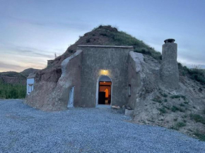 Cosy cave house in Cullar with garden